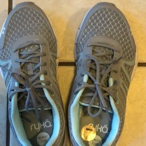 Women’s sneakers.  Brand new